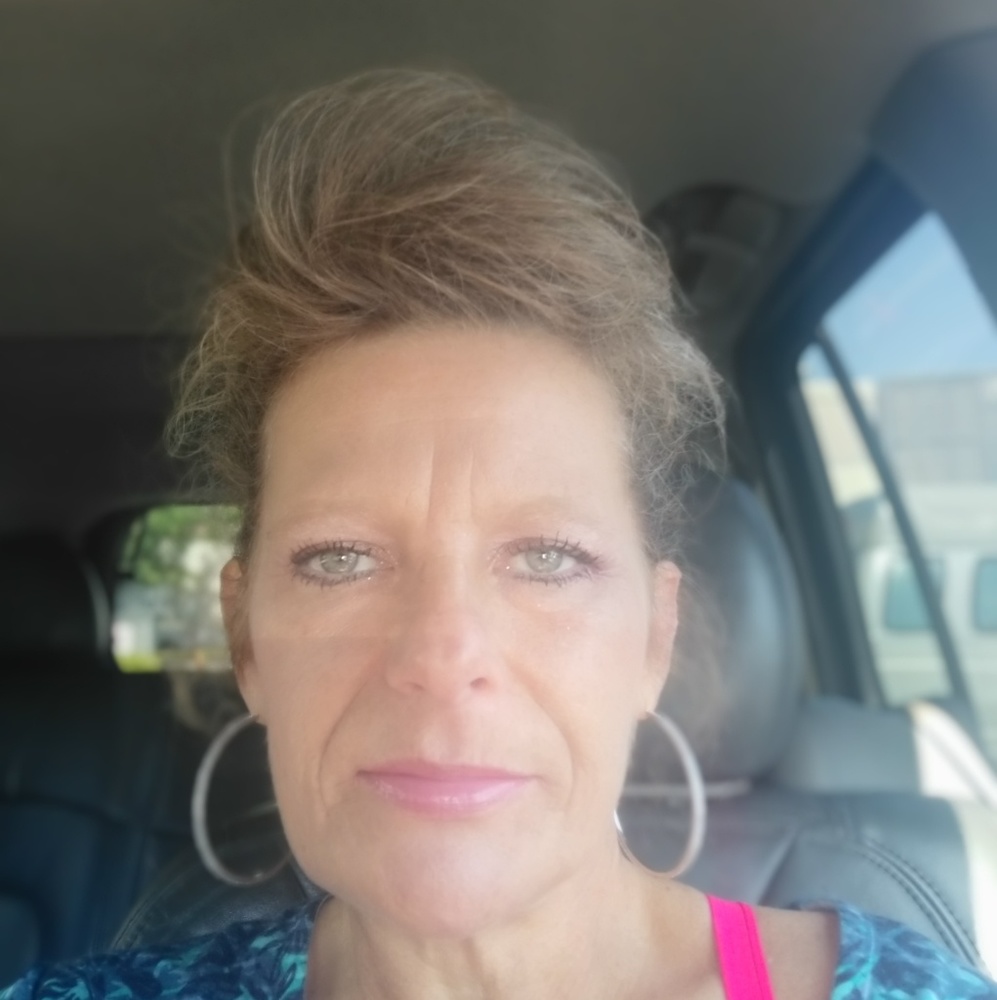 Meet your Posher, Theresa